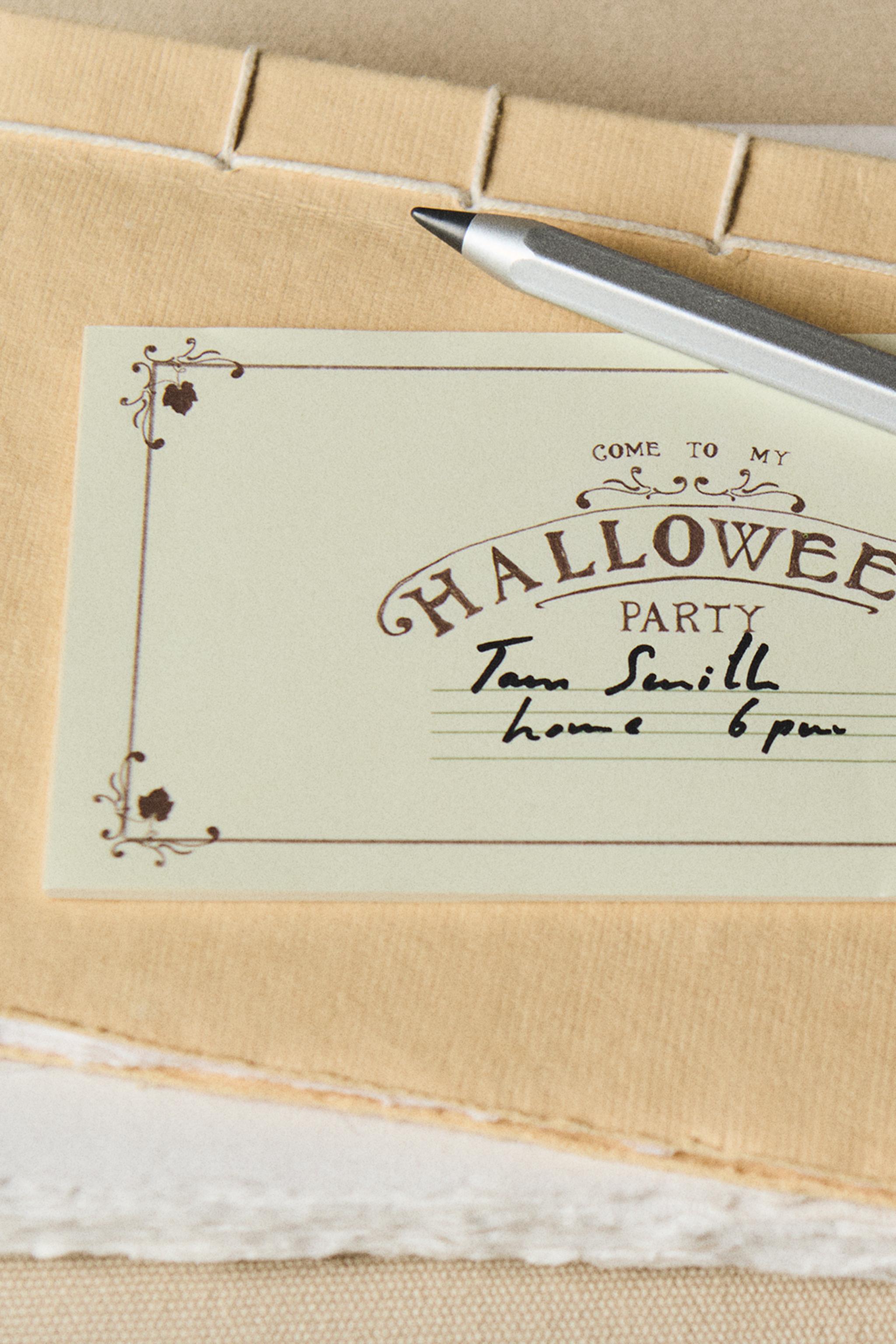 INVITATIONS HALLOWEEN